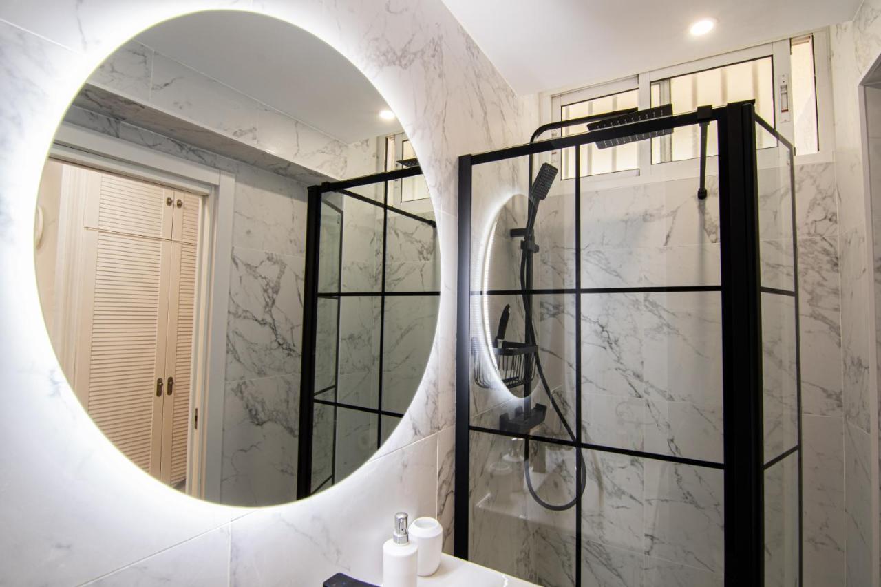 Apartment Puerto Marina - First Line Beach - Benalmadena - Malaga Extérieur photo