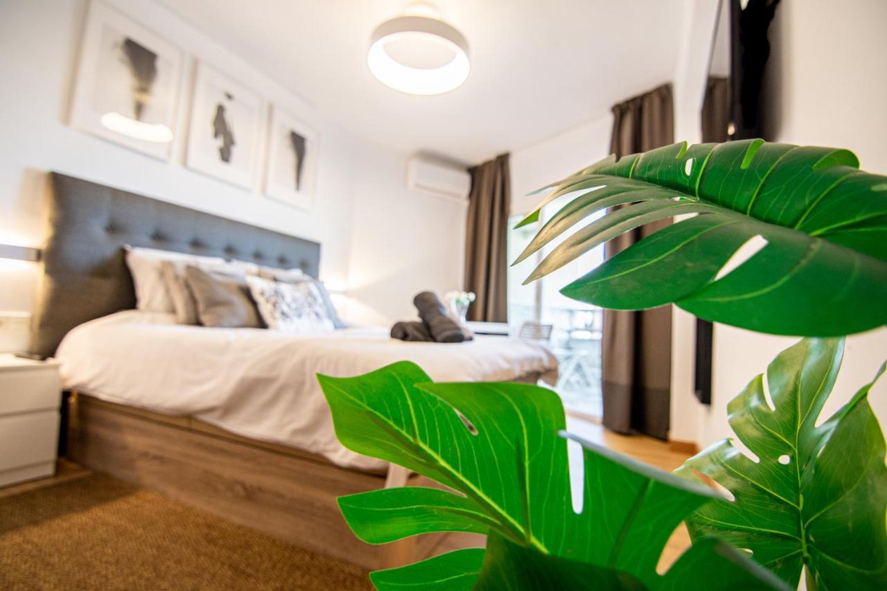 Apartment Puerto Marina - First Line Beach - Benalmadena - Malaga Extérieur photo