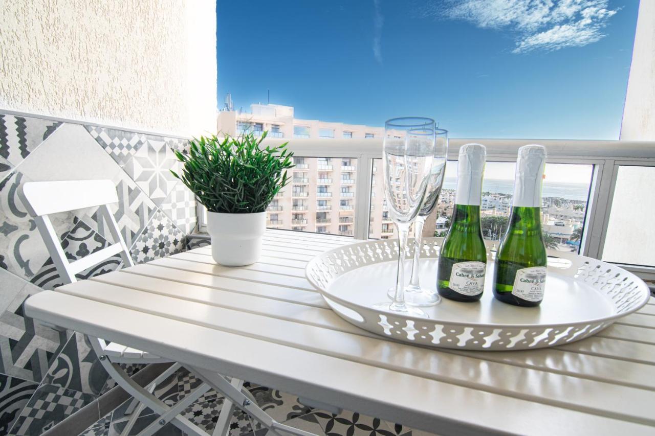 Apartment Puerto Marina - First Line Beach - Benalmadena - Malaga Extérieur photo